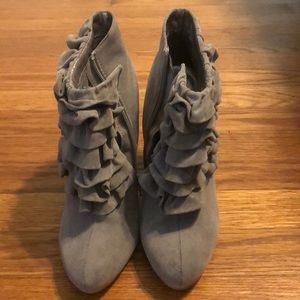 Fahrenheit grey booties